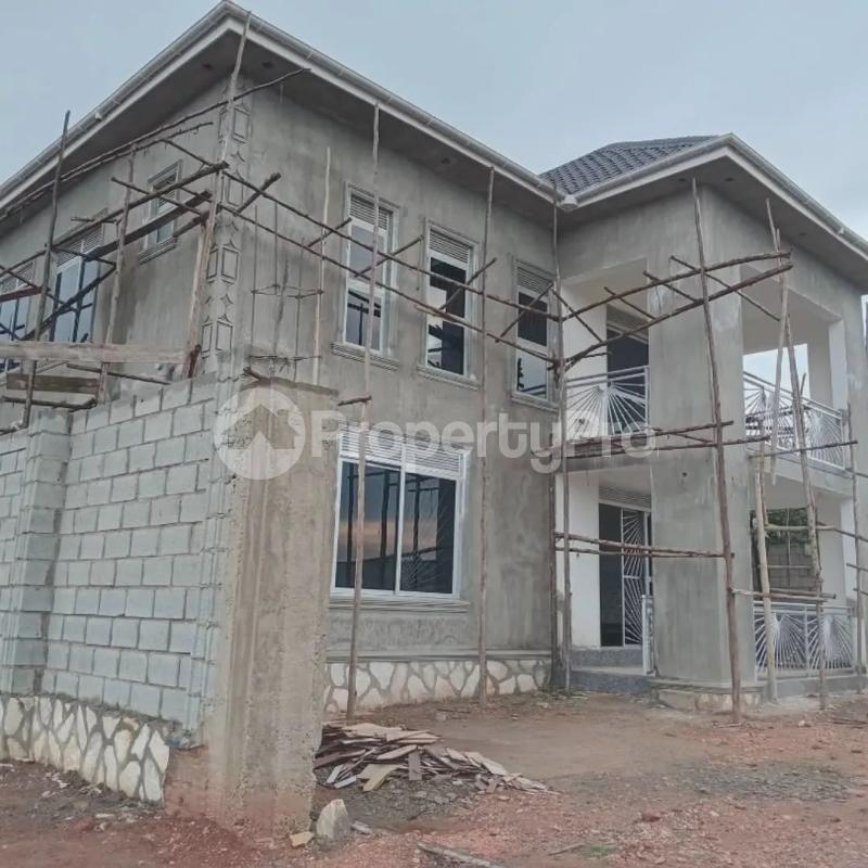 4 bedroom Villa for sale Kira bulindo  Kira Wakiso Central - 1