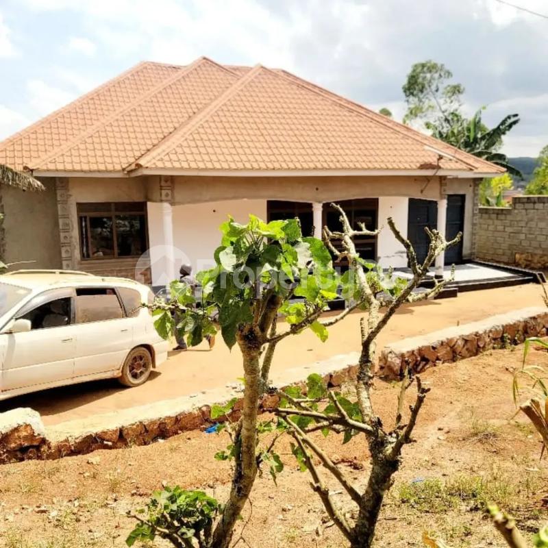 3 bedroom Villa for sale Kitende kitovu Kampala Central Kampala Central - 2