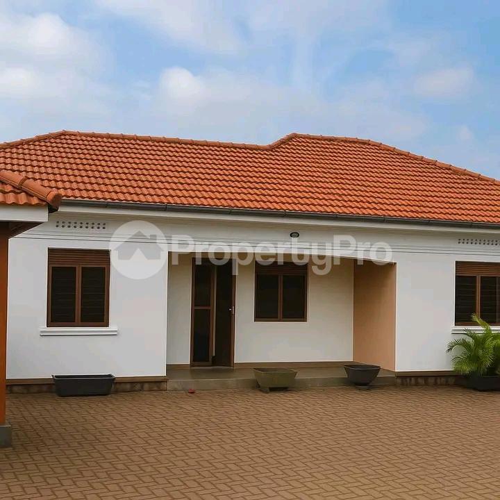 3 bedroom Bungalow Apartment for sale Mukono Namayuba Kampala Central Kampala Central - 3