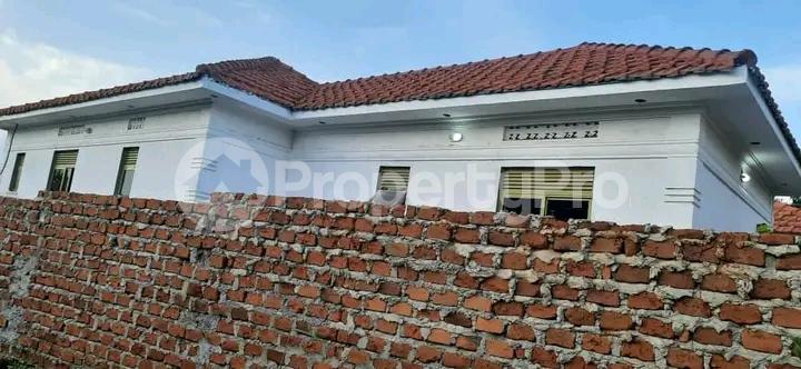 3 bedroom Bungalow Apartment for sale Mukono Namayuba Kampala Central Kampala Central - 0