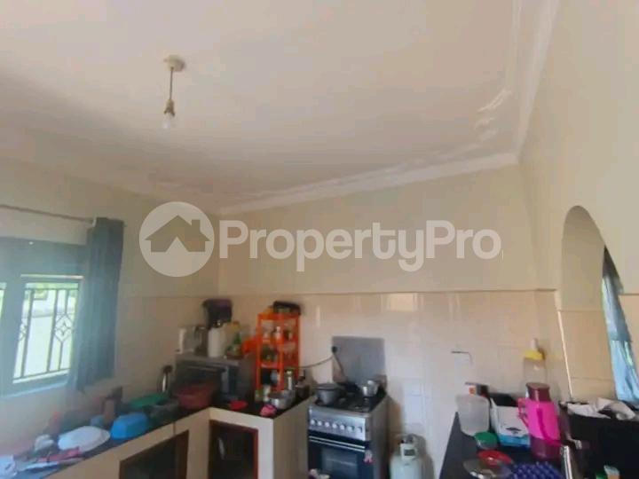 4 bedroom Bungalow Apartment for sale Namugongo road  Kampala Central Kampala Central - 7