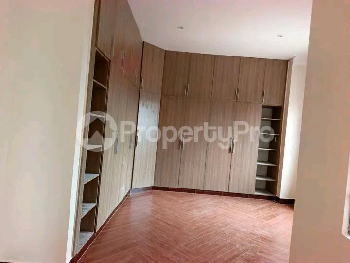 6 bedroom Apartment Block Apartment for sale Naalya road  Kampala Central - 7
