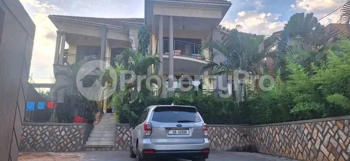 6 bedroom Apartment for sale Kiwaatule road  Kampala Central Kampala Central - 4