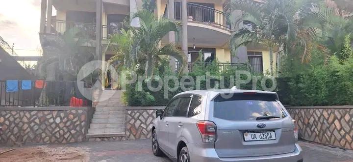6 bedroom Apartment for sale Kiwaatule road  Kampala Central Kampala Central - 2