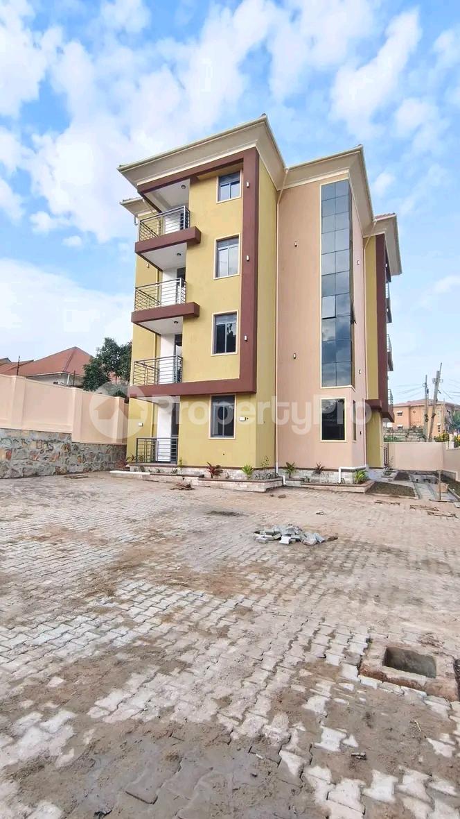 1 bedroom mini flat  Apartment Block Apartment for sale Kyanja road  Kampala Central Kampala Central - 2