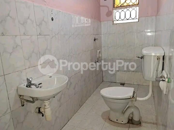 3 bedroom Bungalow Apartment for sale Kireka road  Kampala Central Kampala Central - 4