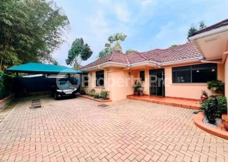 3 bedroom Villa for sale Munyonyo  Munyonyo Kampala Central - 0