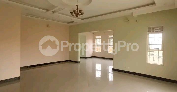 4 bedroom Bungalow Apartment for sale Mbalwa  Kampala Central Kampala Central - 8