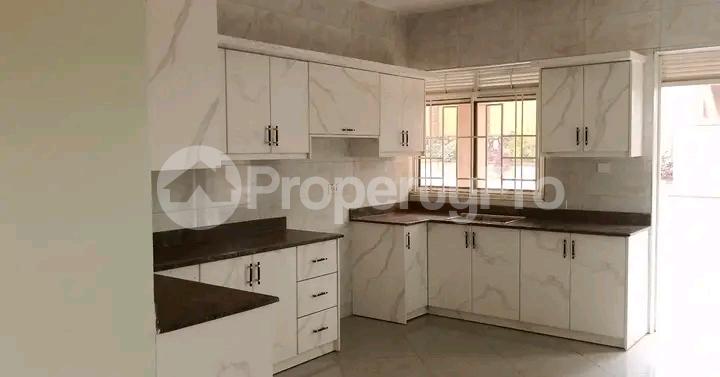4 bedroom Bungalow Apartment for sale Mbalwa  Kampala Central Kampala Central - 6