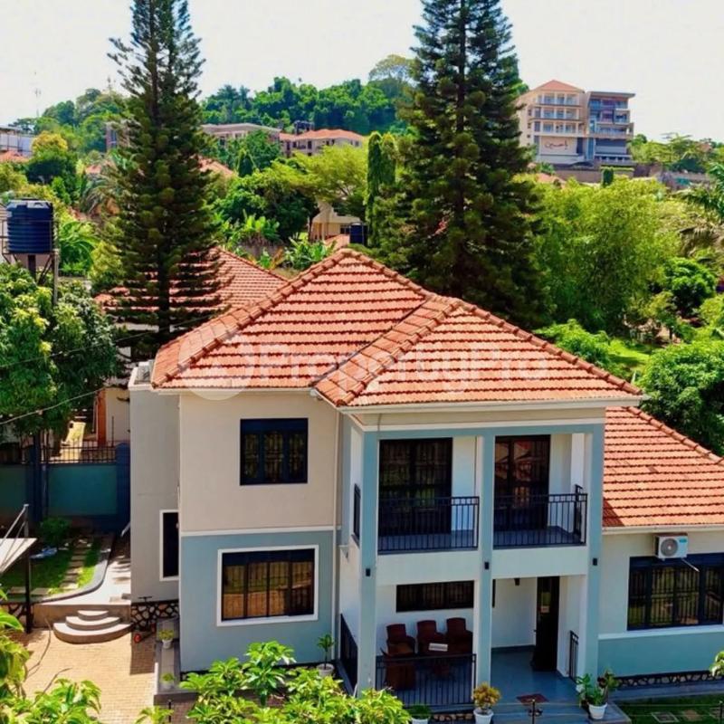 4 bedroom Villa for sale Muyenga  Kampala Central Kampala Central - 1