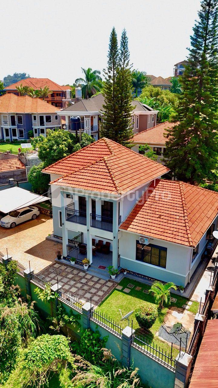 4 bedroom Villa for sale Muyenga  Kampala Central Kampala Central - 0
