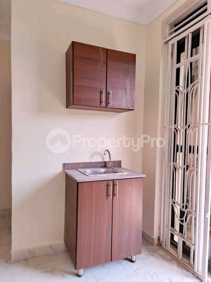 1 bedroom mini flat  Studio Apartment for rent Kireka kamuli  Kampala Central Kampala Central - 11