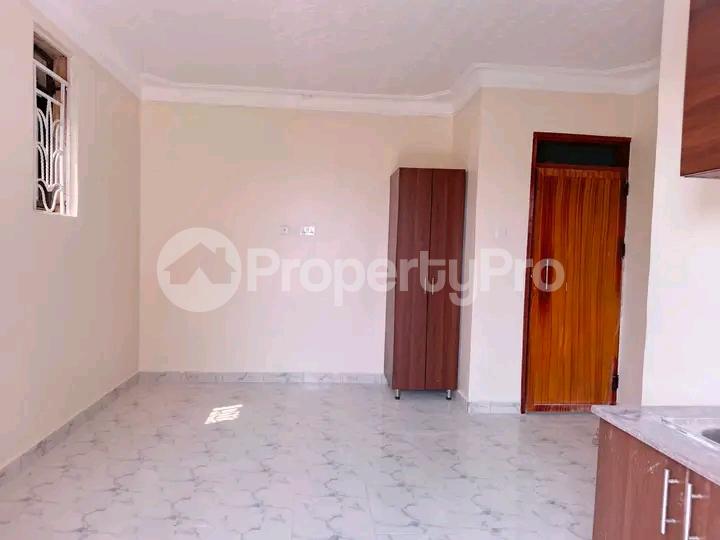 1 bedroom mini flat  Studio Apartment for rent Kireka kamuli  Kampala Central Kampala Central - 7