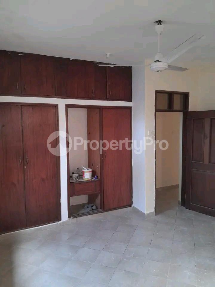 2 bedroom Houses for rent Hurlingham Nairobi (PID 5ALQZ) PropertyPro