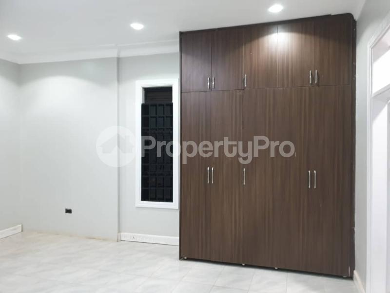 4 bedroom Bungalow Apartment for sale Namugongo road  Kampala Central Kampala Central - 3