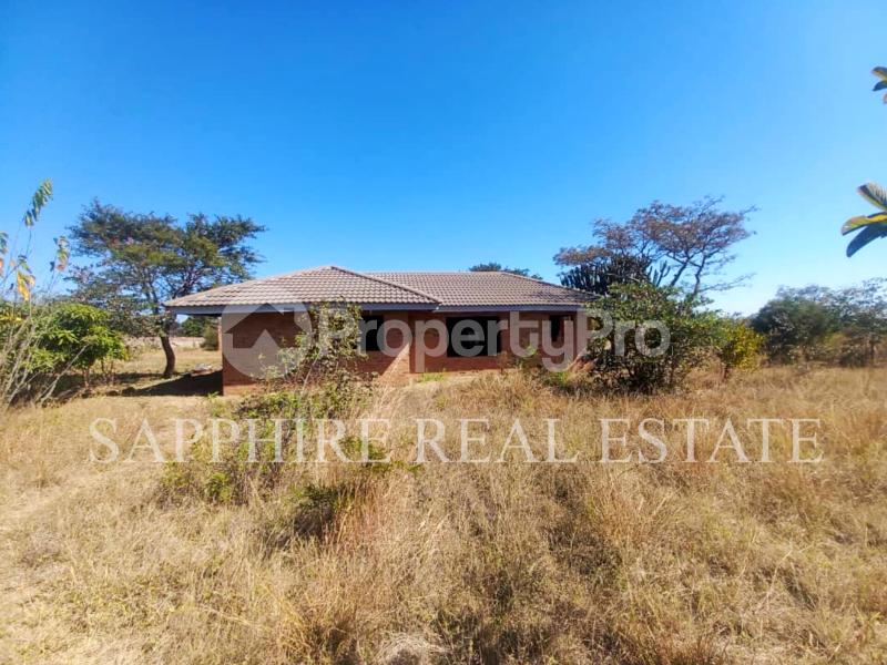 5 bedroom Houses for sale Burnside Bulawayo East Bulawayo - 0