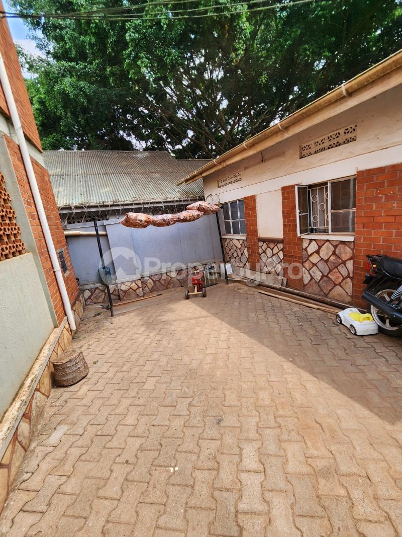 1 bedroom mini flat  Apartment for rent Ggaba road Makindye Kampala Central - 1