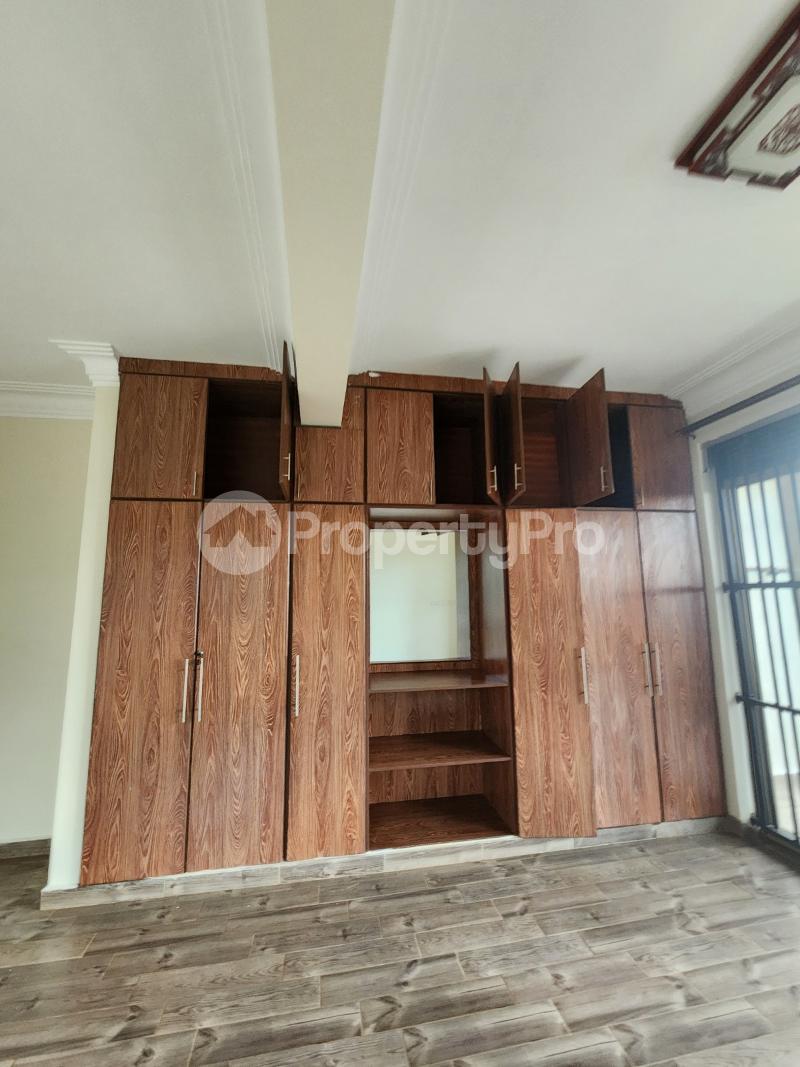 3 bedroom Apartment for rent Kibuli mbogo road Makindye Kampala Central - 10