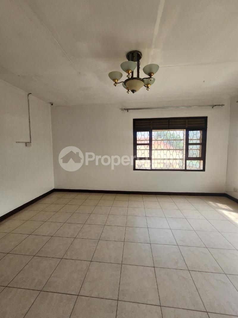 6 bedroom Villa for rent Mitaala road  Kansanga Kampala Central - 4