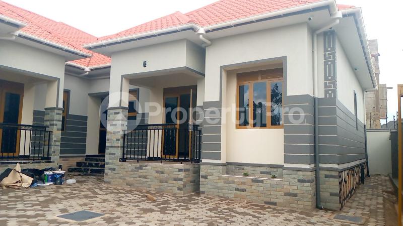 1 bedroom mini flat  Apartment Block Apartment for rent Kasangati road Kampala Central - 4