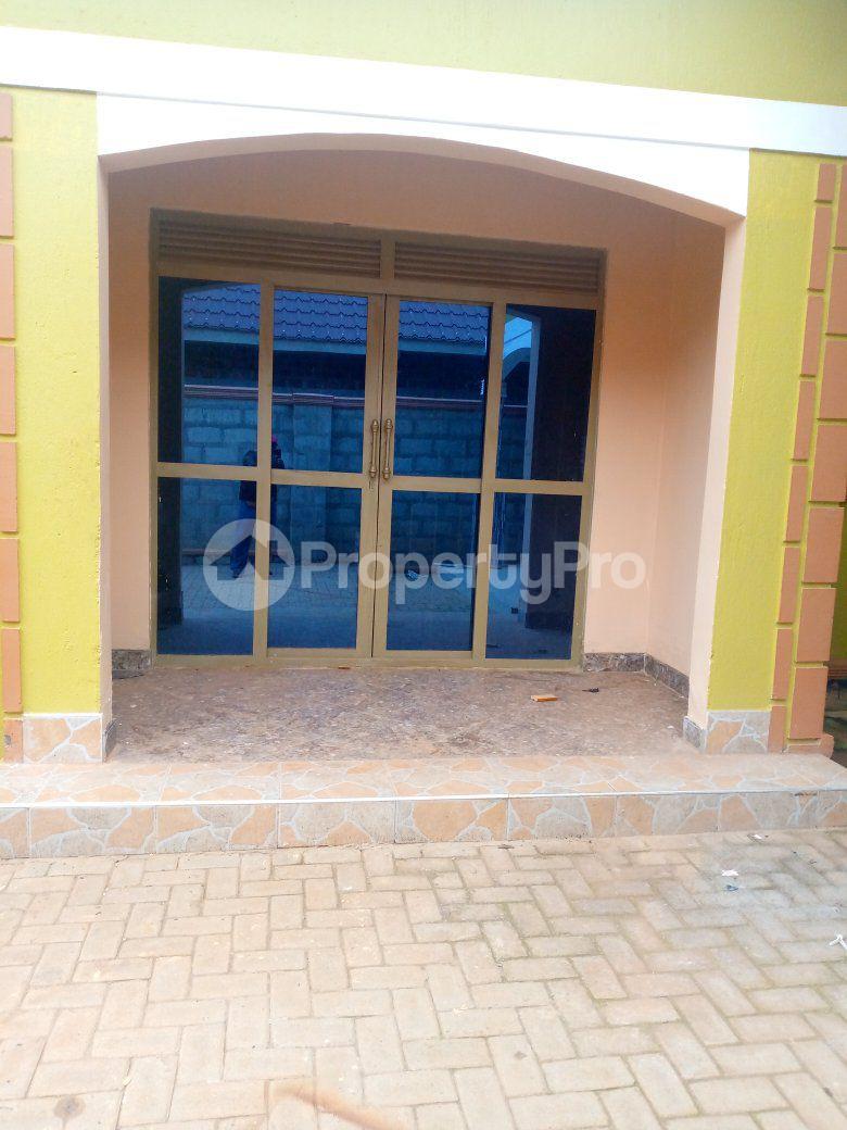 1 bedroom mini flat  Bungalow Apartment for rent Kasangati road Wakiso Central - 5