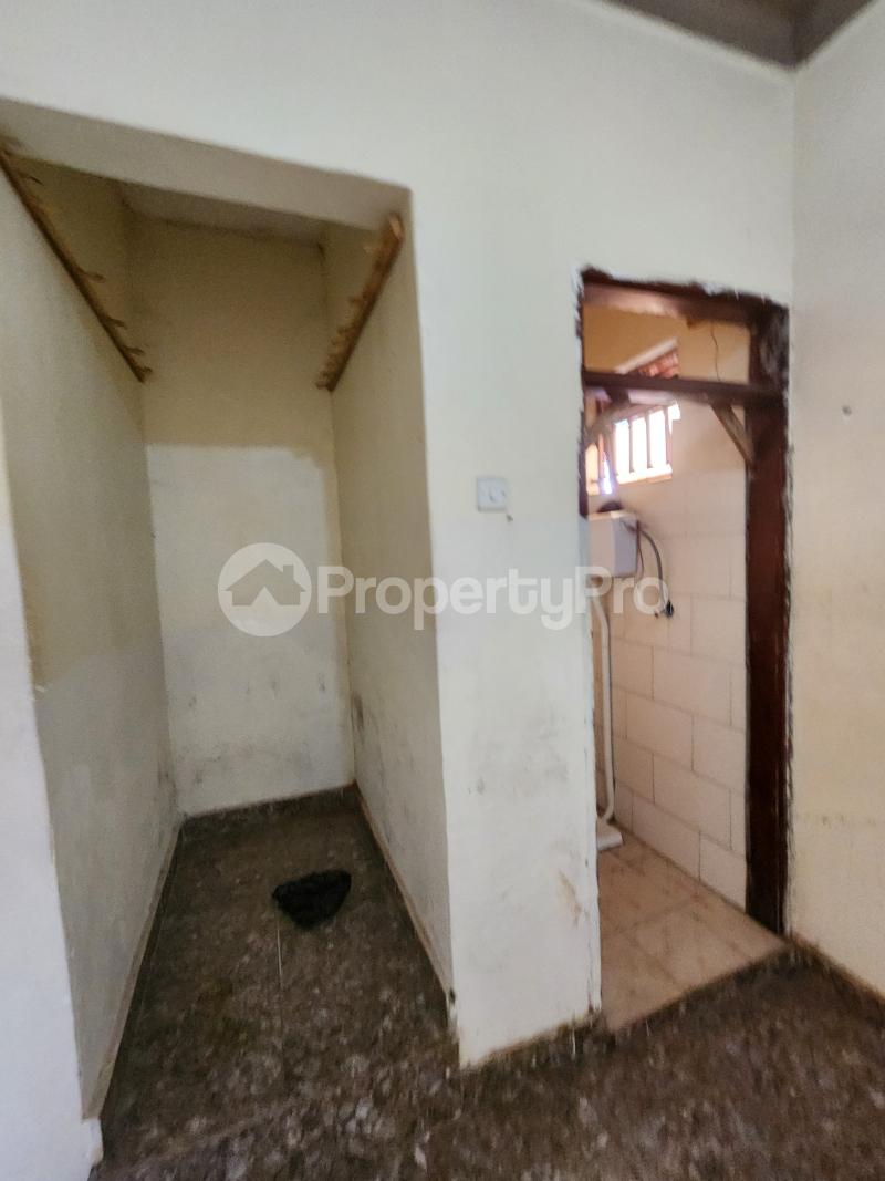 Apartment for rent Kibuli mbogo road Makindye Kampala Central - 4