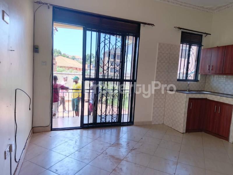 1 bedroom mini flat  Bungalow Apartment for rent Kira road Kira Wakiso Central - 4