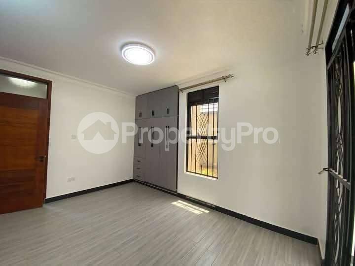 2 bedroom Apartment Block Apartment for rent kira road Kira Wakiso Central - 7