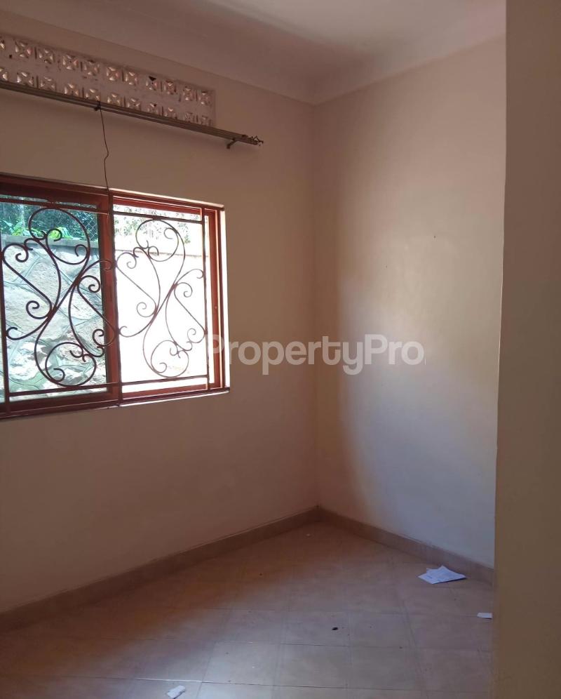 2 bedroom Bungalow Apartment for rent kira road Kira Wakiso Central - 4