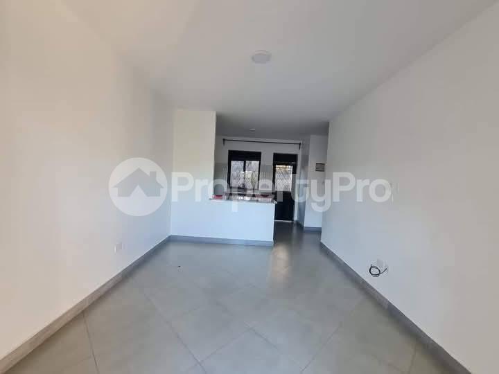 2 bedroom Bungalow Apartment for rent kira road Kira Wakiso Central - 7