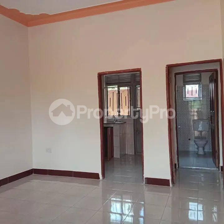 2 bedroom Bungalow Apartment for rent kira road Kira Wakiso Central - 3