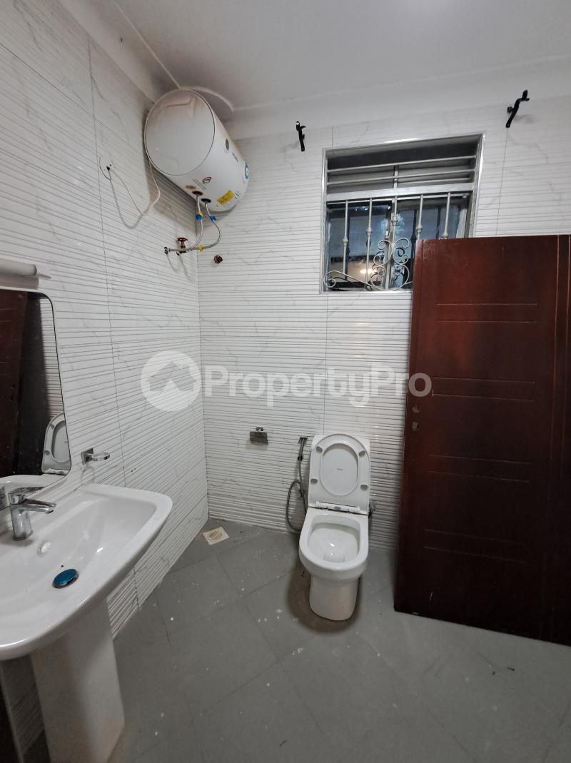 3 bedroom Apartment Block Apartment for rent Kira road Kira Wakiso Central - 3