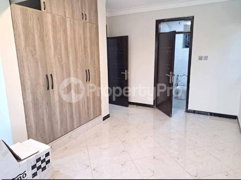 3 bedroom Apartment Block Apartment for rent kira road Kira Wakiso Central - 7