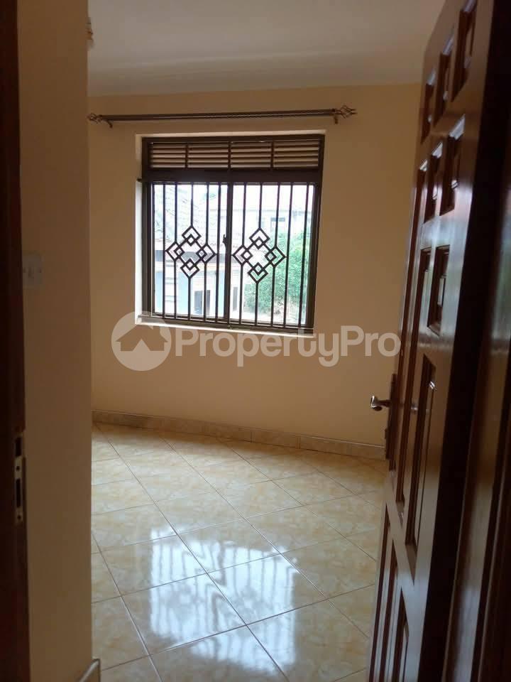 3 bedroom Apartment Block Apartment for rent kira road Kira Wakiso Central - 14