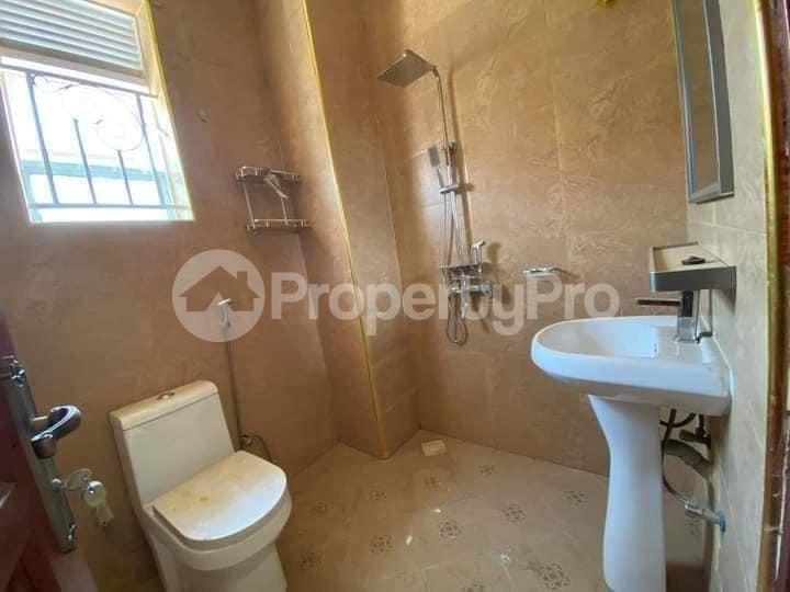 3 bedroom Apartment Block Apartment for rent kira road Kira Wakiso Central - 6