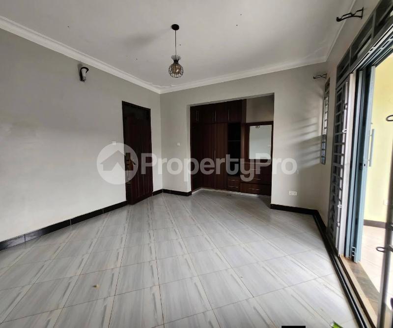 4 bedroom Apartment Block Apartment for rent Kira road Kira Wakiso Central - 7