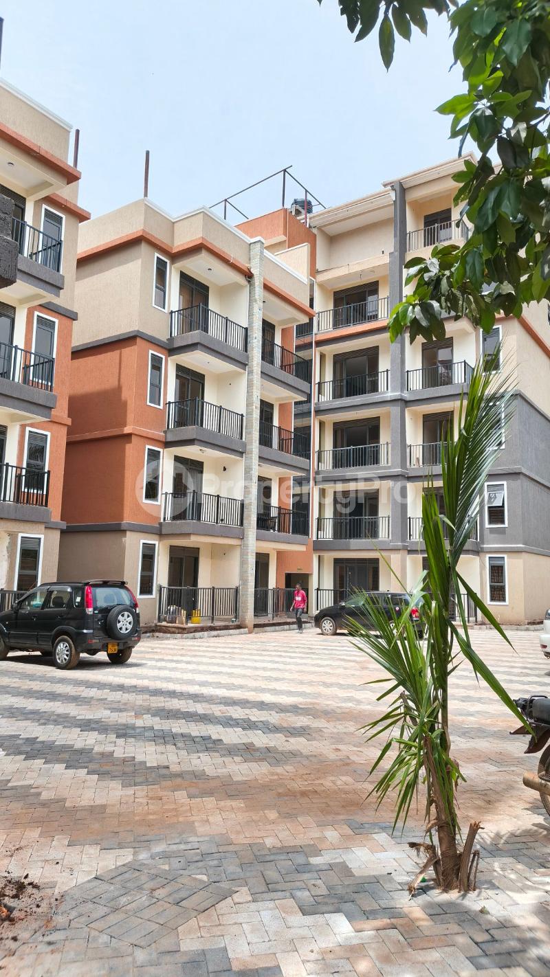 4 bedroom Apartment Block Apartment for rent kira road Kira Wakiso Central - 8