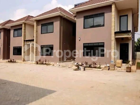 4 bedroom Apartment Block Apartment for rent Kira road Wakiso Central - 5