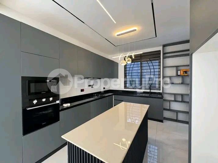 4 bedroom Apartment for sale Kira road  Kira Wakiso Central - 3