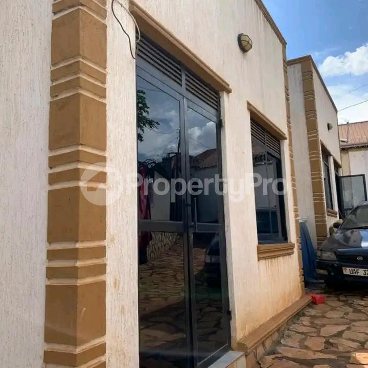 1 bedroom mini flat  Apartment for sale Kira town  Kampala Central Kampala Central - 5