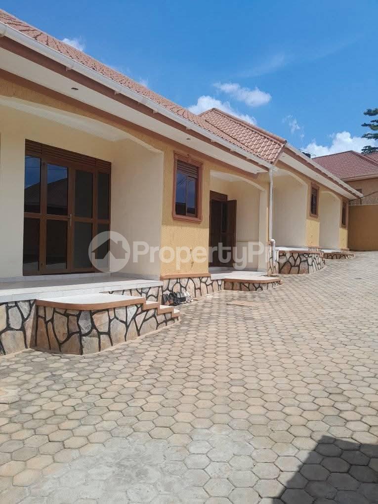 1 bedroom mini flat  Bungalow Apartment for rent Kireka road Wakiso Central - 2