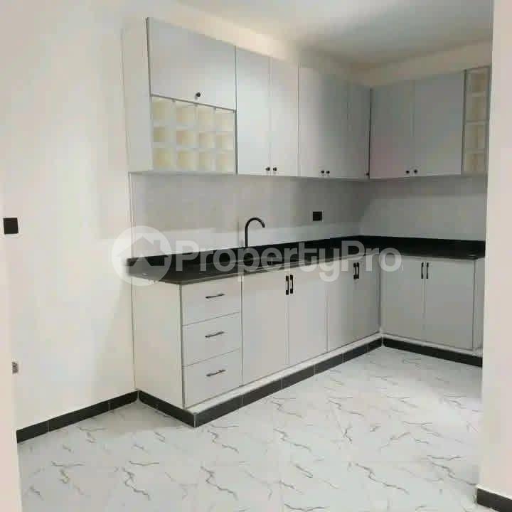 1 bedroom mini flat  Apartment Block Apartment for rent Kisaasi road Kisaasi Kampala Central - 2