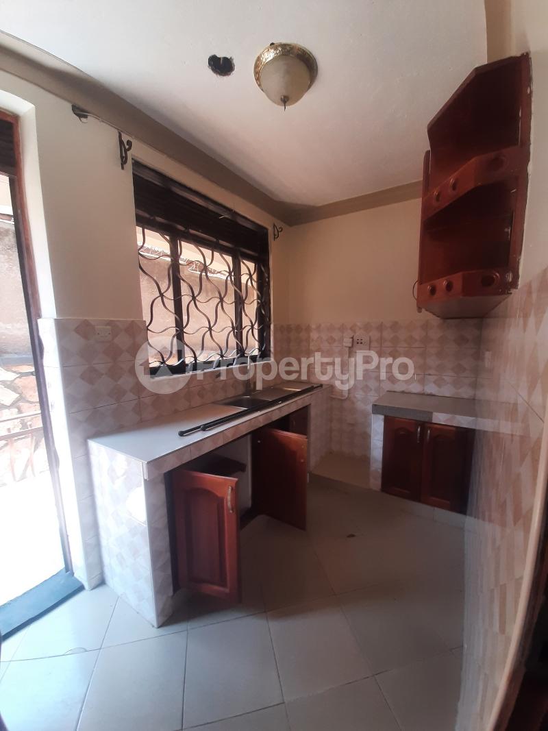 2 bedroom Apartment Block Apartment for rent kisaasi road Kampala Central - 3