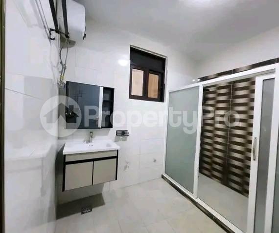2 bedroom Apartment Block Apartment for rent Kisaasi road Kisaasi Kampala Central - 6