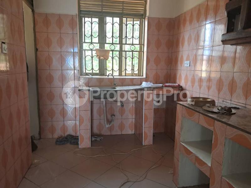 2 bedroom Apartment Block Apartment for rent Kisaasi road Kisaasi Kampala Central - 12