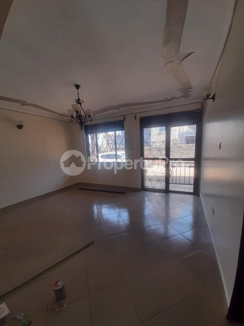 2 bedroom Apartment Block Apartment for rent Kisaasi road Kisaasi Kampala Central - 4