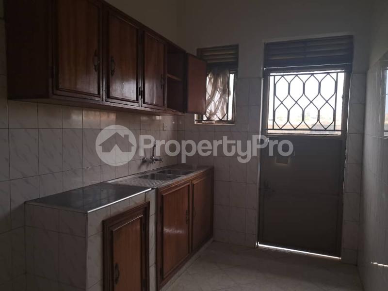2 bedroom Bungalow Apartment for rent Kisaasi road Kisaasi Kampala Central - 4