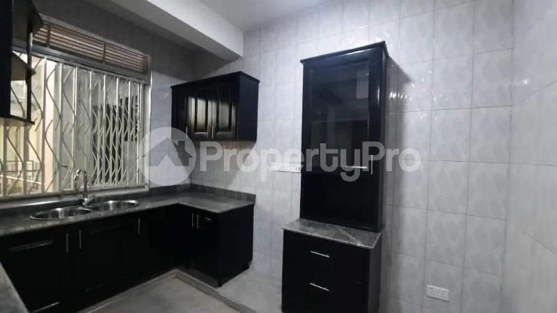 2 bedroom Apartment Block Apartment for rent Kisaasi road Kisaasi Kampala Central - 3