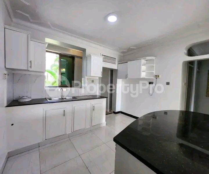 2 bedroom Apartment Block Apartment for rent Kisaasi road Kampala Central Kampala Central - 11