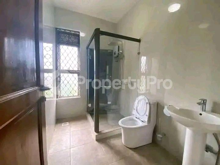 3 bedroom Apartment Block Apartment for rent Kisaasi road Kisaasi Kampala Central - 2
